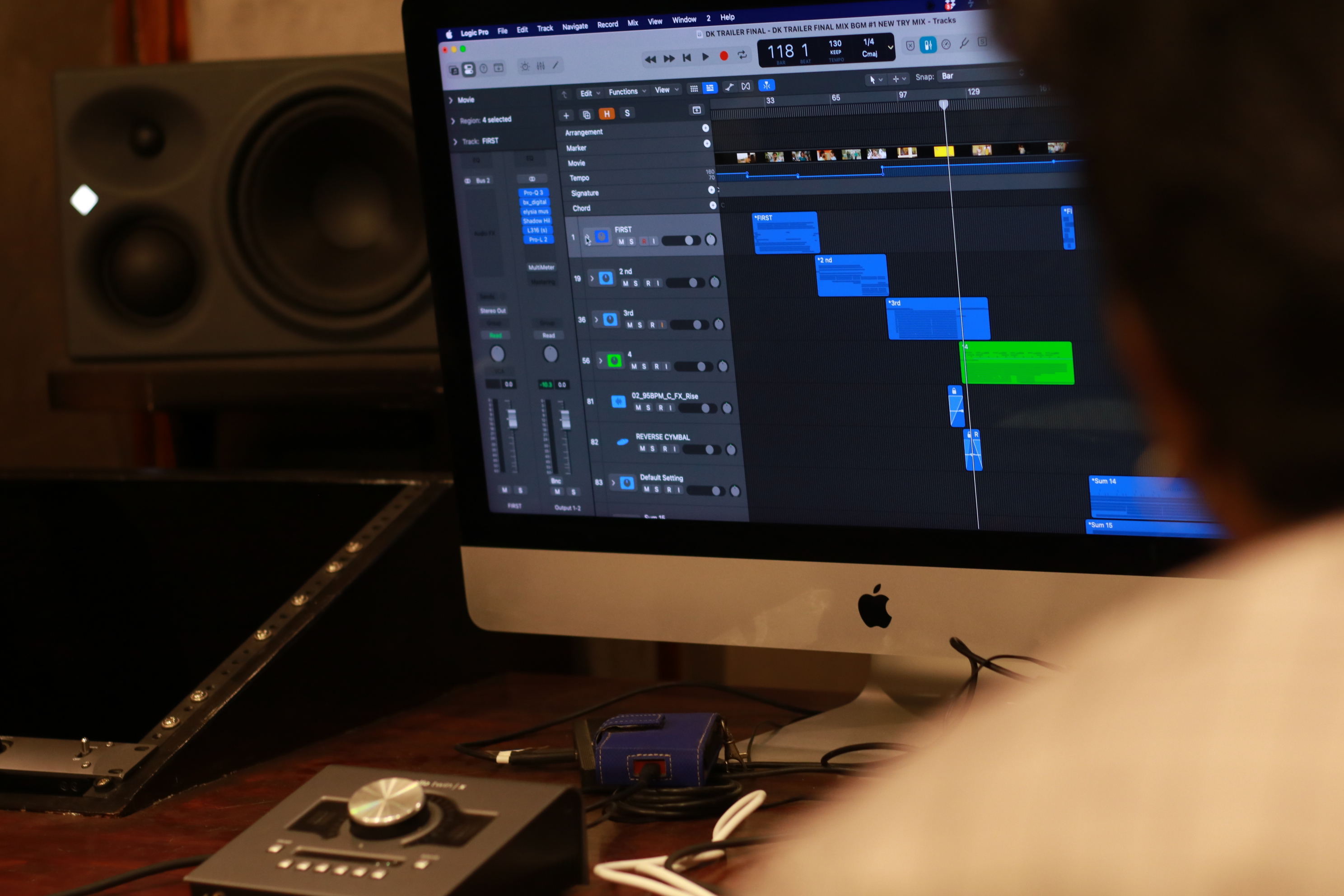 Music production workstation with MIDI keyboard